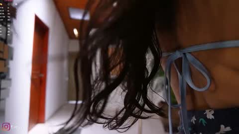 evelyn evelyn online show from February 2026 05:13:02 PM