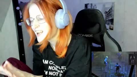 Snapshot of evelyn_fuller chatting on March 2026 06:04:02 PM Elizabeth online show from March 2026 06:04:02 PM