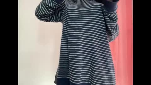 E V E L Y N  online show from September 2025 07:16:01 PM