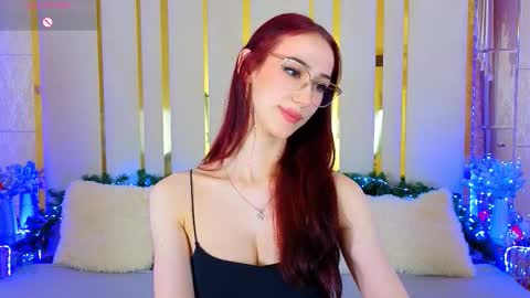 Snapshot of evelyn_rush1 chatting on January 2026 03:05:02 PM evelyn rush1 online show from January 2026 03:05:02 PM