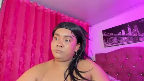 Snapshot of evelyn_sandoval chatting on June 2026 01:52:02 AM Evelyn Sandoval online show from June 2026 01:52:02 AM