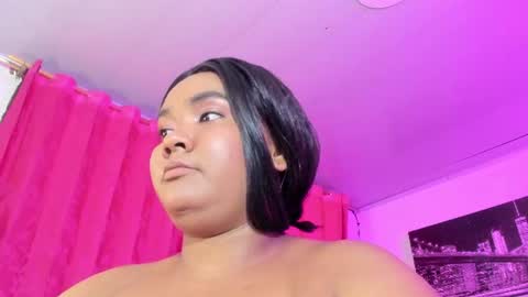 Snapshot of evelyn_sandoval chatting on June 2026 01:58:01 AM Evelyn Sandoval online show from June 2026 01:58:01 AM