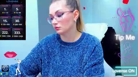 evelyne_rose online show from December 2025 06:10:01 AM