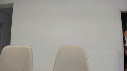 Snapshot of evelynevyyy chatting on February 2026 06:40:02 AM evelynevyyy online show from February 2026 06:40:02 AM