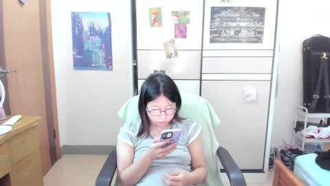 Snapshot of everhigh chatting on September 2025 09:31:01 AM Coco online show from September 2025 09:31:01 AM