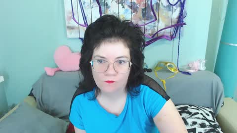 Everly online show from December 2024 09:55:01 PM