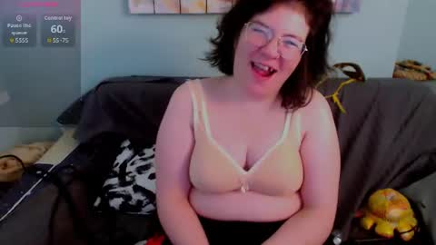 Everly online show from June 2026 12:13:02 PM