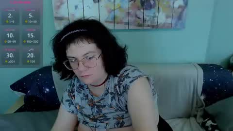 Everly online show from July 2026 09:39:02 PM