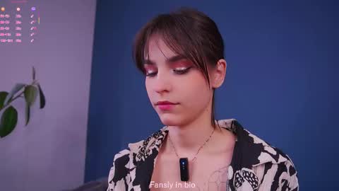 Snapshot of evervessi chatting on January 2026 06:18:02 AM Anita online show from January 2026 06:18:02 AM