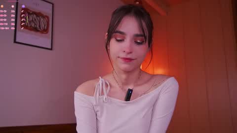 Snapshot of evervessi chatting on February 2026 05:25:02 AM Anita online show from February 2026 05:25:02 AM