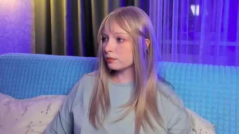 Forget me not eve on CB online show from December 2025 03:30:01 PM