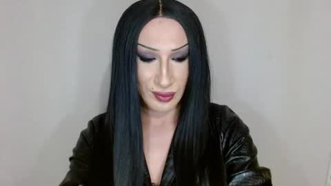 Supreme Maestra online show from September 2025 06:33:02 PM