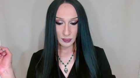 Supreme Maestra online show from November 2025 07:13:01 PM