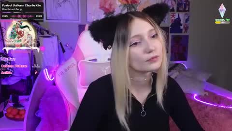 Snapshot of evie_rosen chatting on December 2024 11:26:02 PM Evie online show from December 2024 11:26:02 PM