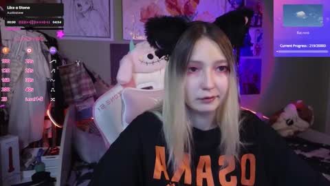 Snapshot of evie_rosen chatting on January 2025 09:28:01 PM Evie online show from January 2025 09:28:01 PM