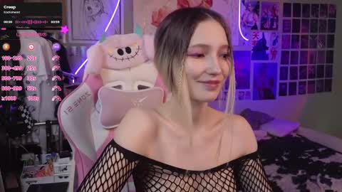 Snapshot of evie_rosen chatting on March 2025 10:38:02 AM Evie online show from March 2025 10:38:02 AM