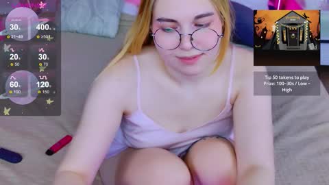 evie_val online show from October 2025 04:40:02 PM