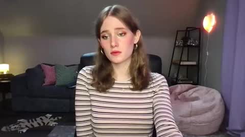 Evie3 online show from February 2025 11:54:01 PM