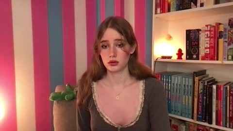 Evie3 online show from October 2025 08:04:02 AM