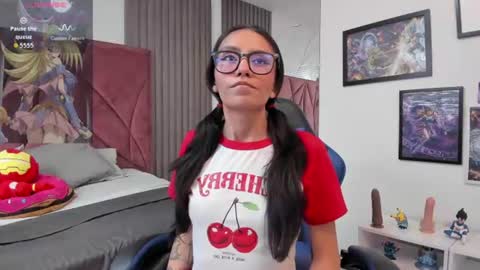 Snapshot of eviiegothell chatting on July 2026 12:33:01 PM eviiegothell online show from July 2026 12:33:01 PM