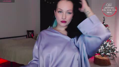 Lessie online show from December 2025 07:30:02 PM