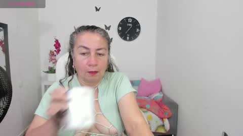 Snapshot of evil_stepmothers chatting on April 2026 05:11:01 PM Pamela online show from April 2026 05:11:01 PM