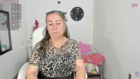 Snapshot of evil_stepmothers chatting on May 2026 04:45:01 PM Pamela online show from May 2026 04:45:01 PM