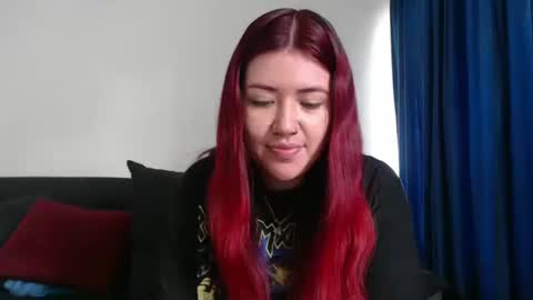 evilheart_69 online show from October 2025 04:53:02 PM