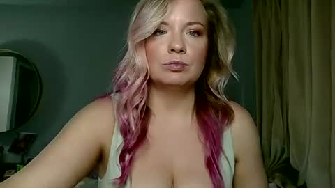 Snapshot of evilkitty_23 chatting on July 2026 08:15:02 PM evilkitty_23 online show from July 2026 08:15:02 PM
