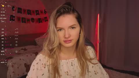 Evelyn online show from November 2025 10:39:02 AM