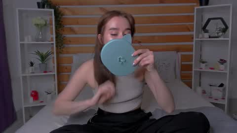 Evis online show from February 2026 01:10:02 AM