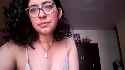 Evolet online show from November 2025 01:43:01 PM