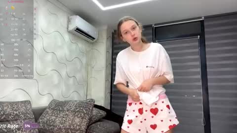 Eva online show from October 2025 04:19:02 PM