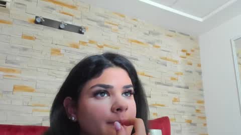 Snapshot of evvamonroe chatting on May 2026 06:56:02 PM Evva online show from May 2026 06:56:02 PM