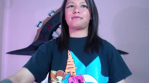 Im Evy online show from December 2025 04:05:01 PM