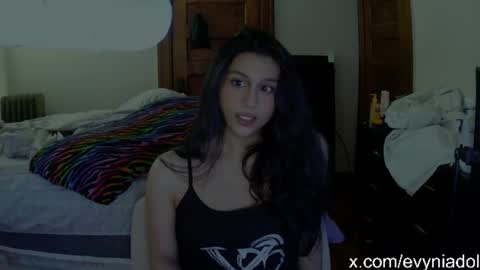 Avelyn Evynia online show from July 2026 03:08:02 PM