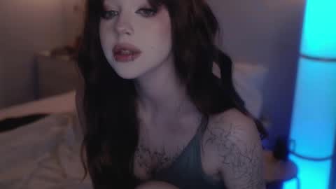 Snapshot of ex_angel chatting on February 2025 04:37:02 AM Alyson online show from February 2025 04:37:02 AM