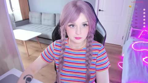 Snapshot of exhoneyangel chatting on October 2025 10:38:01 AM  Amy  online show from October 2025 10:38:01 AM