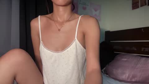 Angela online show from September 2025 03:05:01 AM