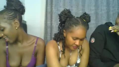 Snapshot of exotic_cutiee chatting on April 2026 02:51:02 AM exotic_cutiee online show from April 2026 02:51:02 AM