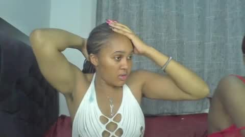 exotic_cutiee online show from June 2026 06:14:01 PM