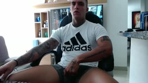 Snapshot of exotic_dude chatting on March 2025 05:29:02 PM camilo online show from March 2025 05:29:02 PM