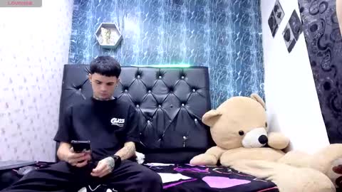 exotichot_couple online show from February 2026 08:23:02 PM