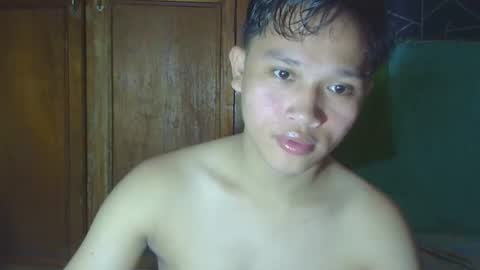 Snapshot of exotichugecock chatting on April 2026 12:43:02 AM Jan online show from April 2026 12:43:02 AM