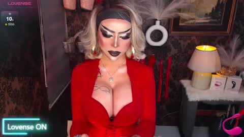 Snapshot of exoticmaria chatting on November 2025 01:55:02 AM MARIA online show from November 2025 01:55:02 AM