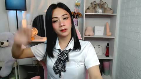 exotictssavie online show from March 2025 12:20:01 AM