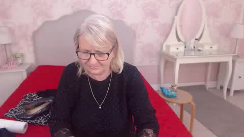 Snapshot of experiencedalana chatting on May 2026 10:08:02 PM Alana online show from May 2026 10:08:02 PM