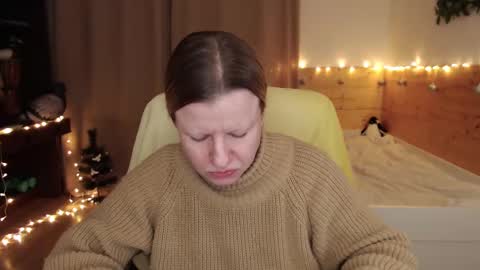 Crystal online show from February 2025 05:59:01 PM