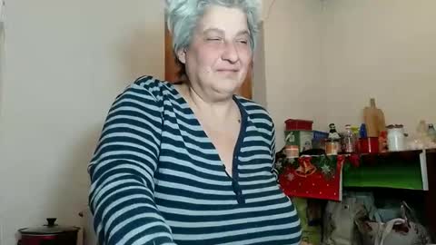 Snapshot of exquisitemature chatting on January 2025 02:37:01 AM ExquisiteMature online show from January 2025 02:37:01 AM