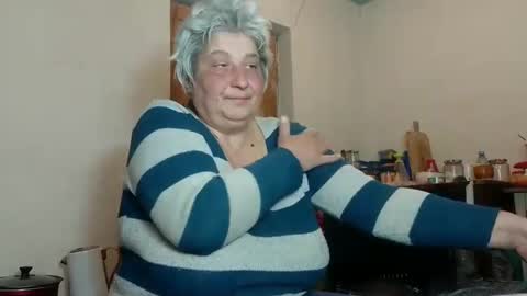 Snapshot of exquisitemature chatting on February 2025 04:37:02 PM ExquisiteMature online show from February 2025 04:37:02 PM